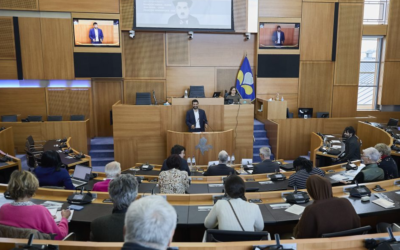 Exposer l’extrême-droite pour mieux la désarmer