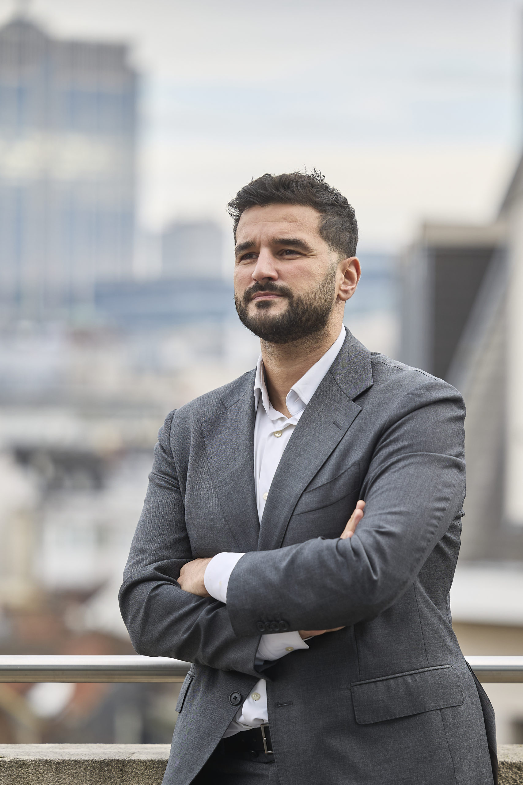Contacter Mounir Laarissi